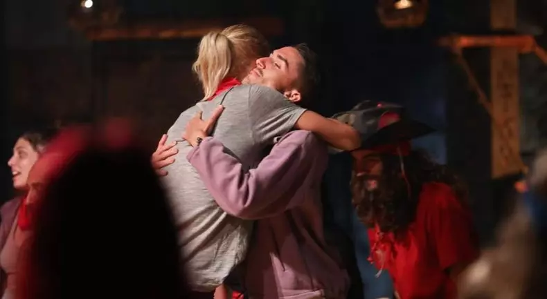 Roxana Ciuhulescu a parasit Survivor