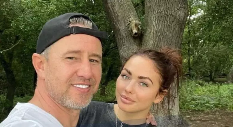 1-prodanca-ataca-din-nou-e-convinsa-ca-reghe-se-desparte-de-iubita-din-botosani-nimeni-nu-va-ramane-nepedepsit