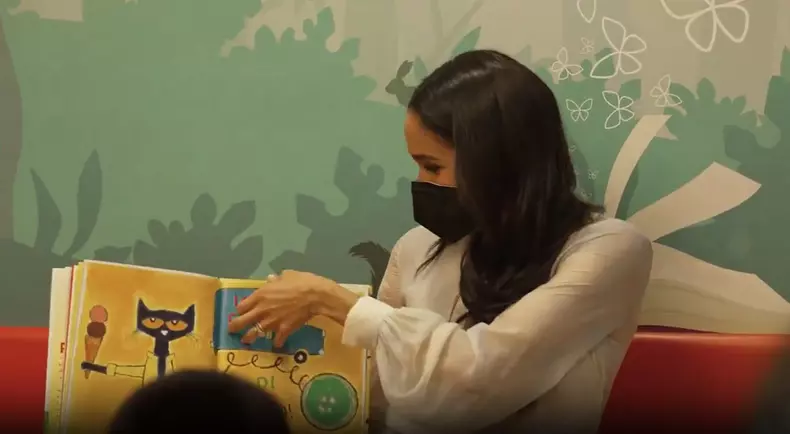 Meghan Markle la spitalul de copii 4
