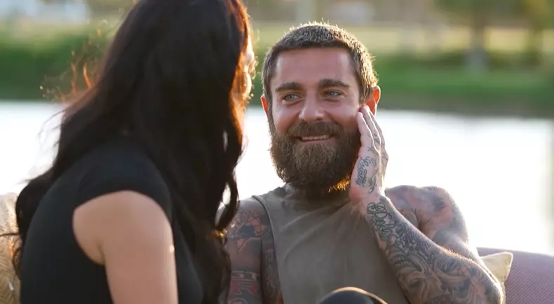 TJ Miles a cerut-o pe iubita lui de soția, la Survivor All Stars  (8)