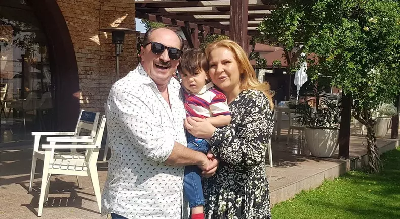 romica si familia sa