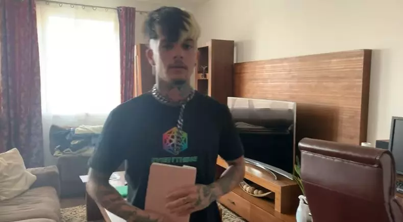 Zanni-și-a-cumparat-casa