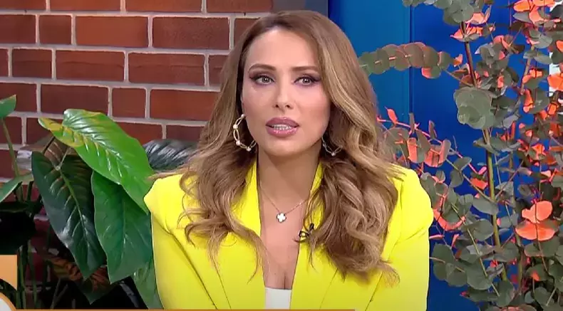 iulia-vantur-la-maruta