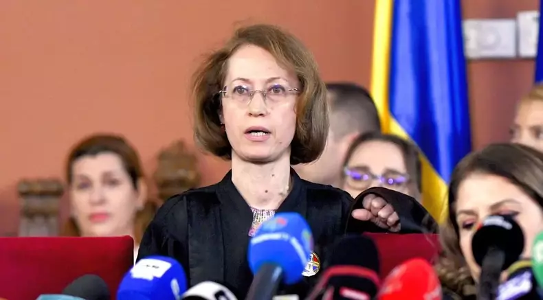 Raluca Moroșanu4