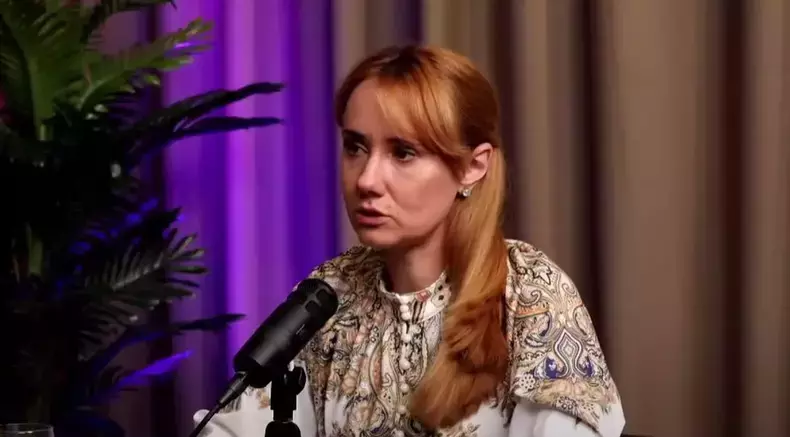 oana-ionita-podcast-ameritat-cu-nasrin