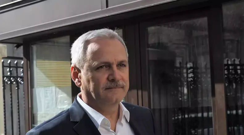liviu-dragnea-la-proces-pe-data-de-7-martie-2017--foto-ionut-muresan-scaled