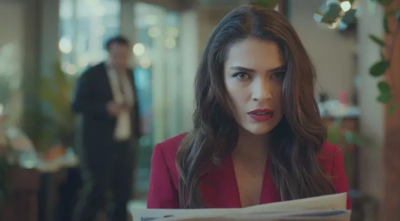 Ce se întâmplă în primul episod din serialul turcesc Nehir (Kanal D) (5)