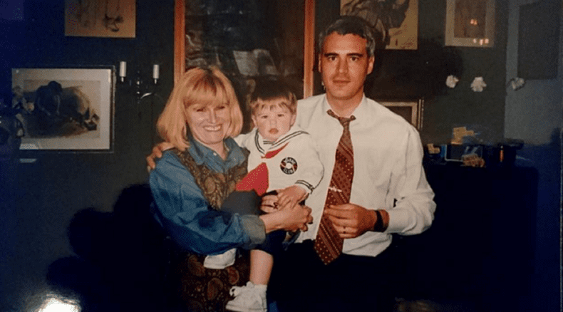 Monica Tatoiu, soțul ei și fiul lor Victor