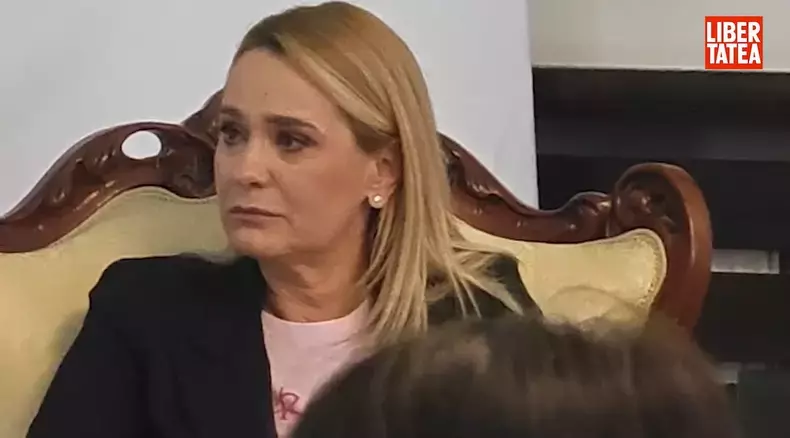andreea-esca