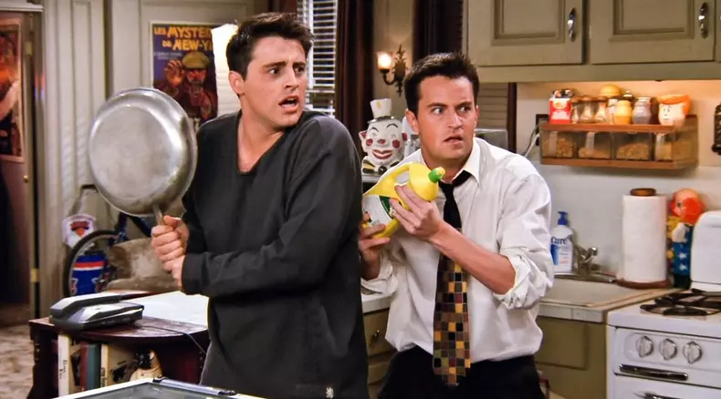 USA. Matthew Perry and Matt LeBlanc  in a scene from (C)NBC TV series: Friends (1994C2004) ( Season 2 , episode 12 - The One After the Superbowl: Part 1 ).Ref: LMK110-J7152-280521Supplied by LMKMEDIA. Editorial Only.Landmark Media is not the copyright