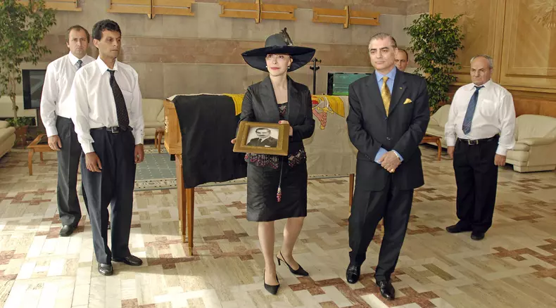 PRINCE PAUL AND PRINCESS LIA