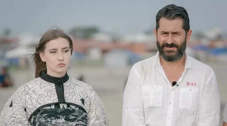 Iulia Albu mama Mike