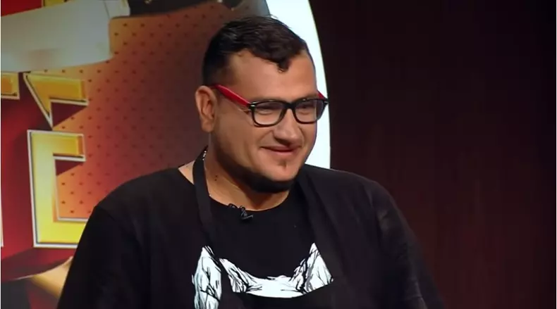 Florin-Buricea-Chefi-la-Cutite-intro