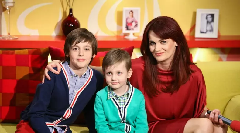 elvira-deatcu-si-fiii-ei-luca-si-filip-1-1