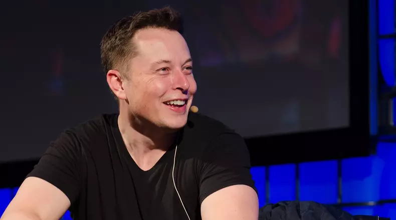 Șeful Tesla are Doner Kebab pe lista de mâncăruri favorite