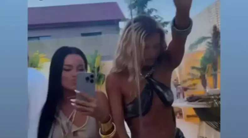 ema-uta-si-babs