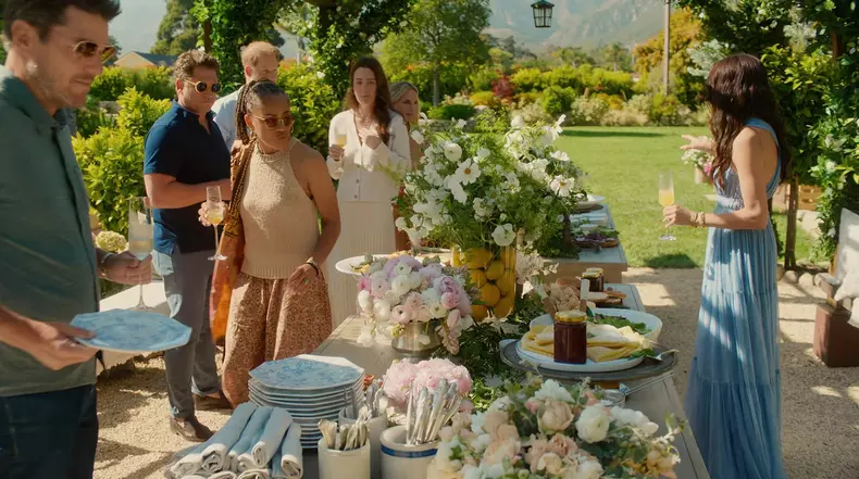 Le dernier épisode de la série-documentaire "With Love" de Meghan Markle, duchesse de Sussex, se termine par un brunch en famille à Montecito