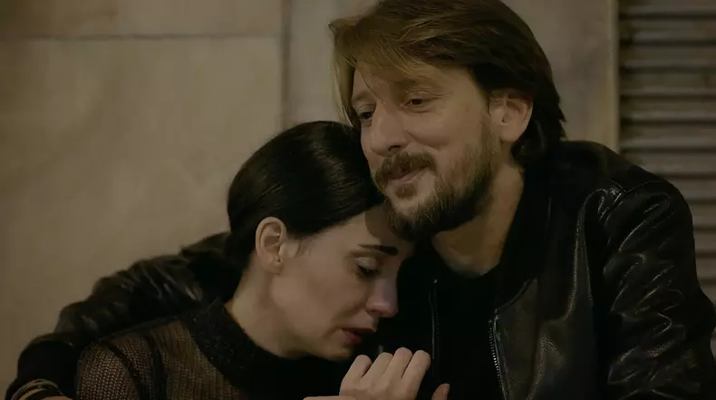 „7 destine”, noul serial difuzat la TLC. Programul de difuzare (1)