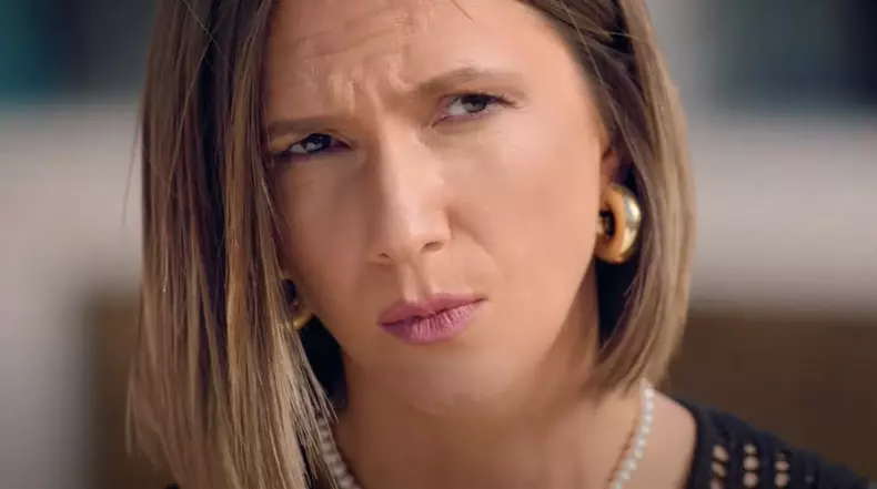 adela-popescu