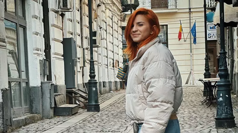 Cristina Ciobănașu, despre relația cu iubitul ei, doctor stomatolog: "Știa că sunt actriță, a înțeles în ce se bagă!"