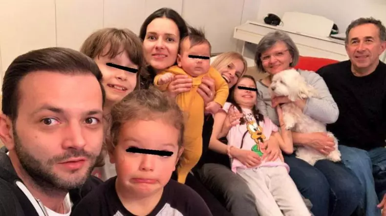 Mihai Morar cu familia extinsă