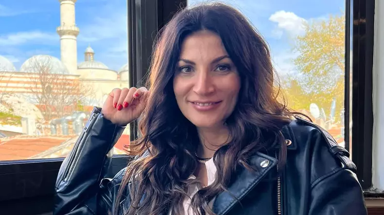 ioana-ginghina-e1702298276576