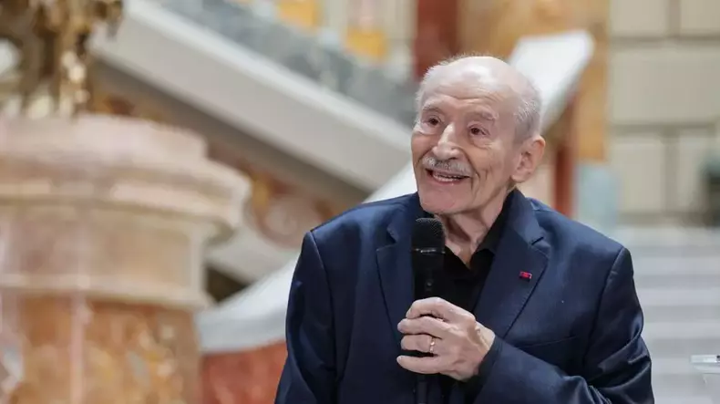 victor-rebengiuc-ateneul-roman-19-e1764856603362