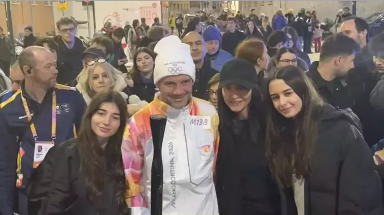 cristi-chivu-sotia-adelina-si-fiicele-lor-1