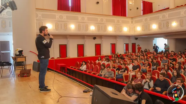 PHOTO-2019-04-01-16-20-14 (1)