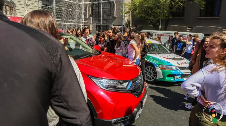 PHOTO-2019-04-01-16-20-19