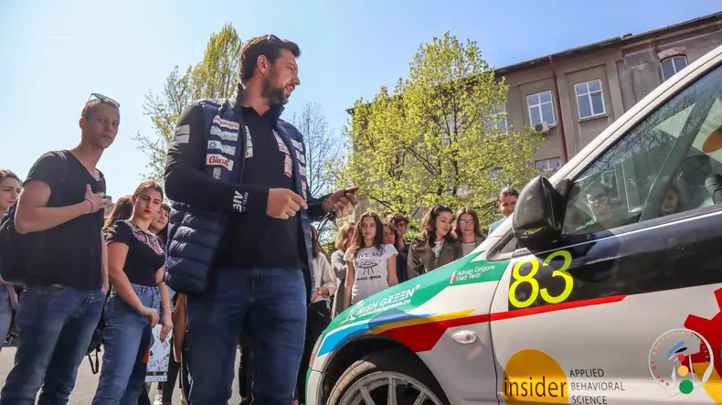 PHOTO-2019-04-01-16-20-20 (1)