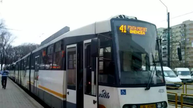 Un vatman a fost împușcat de un șofer în București