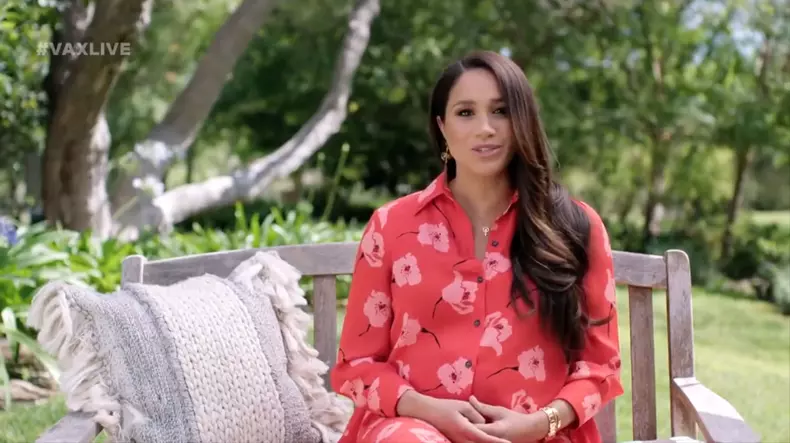 Meghan Markle, noi imagini cu burtica de gravidă. Mesaj pentru milioane de femei