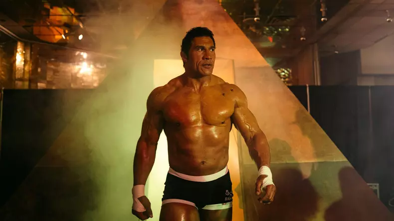 Dwayne-Johnson-Smashing-Machine (1)
