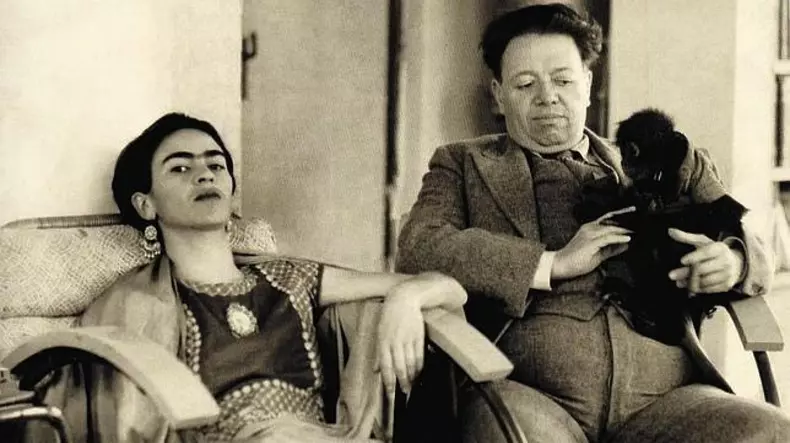 Frida Kahlo şi Diego Rivera