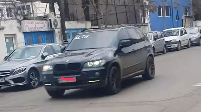 masina-ucraina-mesaj