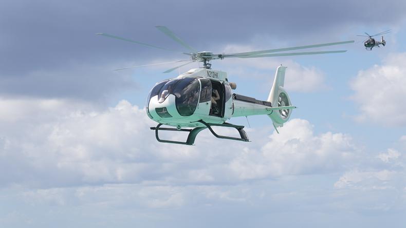 Razboinicii-sosire-in-aer