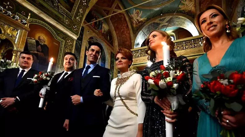 Lia Olguta Vasilescu si Claudiu Manda