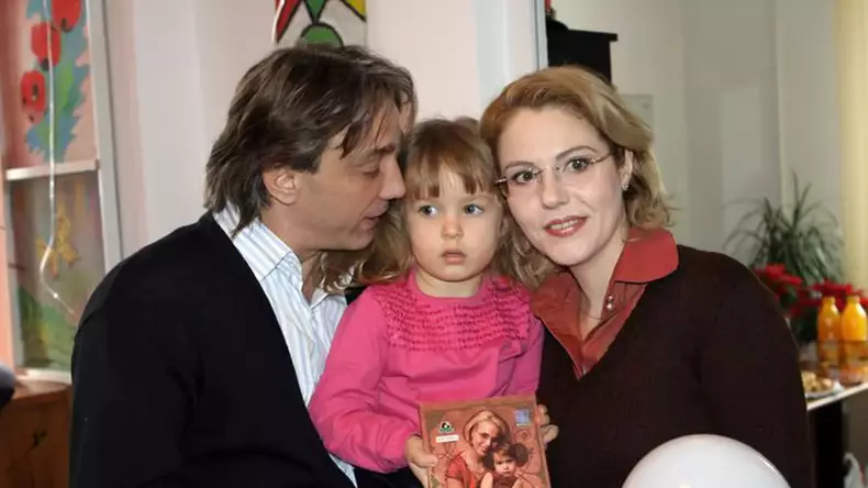 fiica-raluca-moianu-1