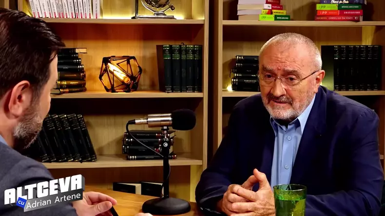 vlcsnap-2022-07-28-17h42m27s097