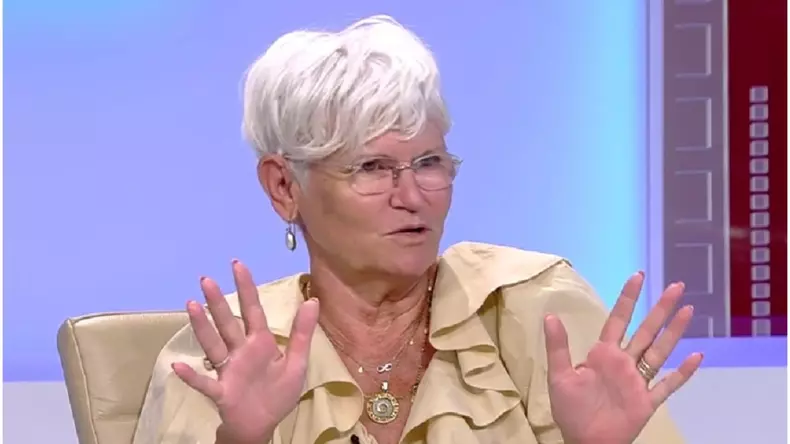 monica tatoiu vedeta