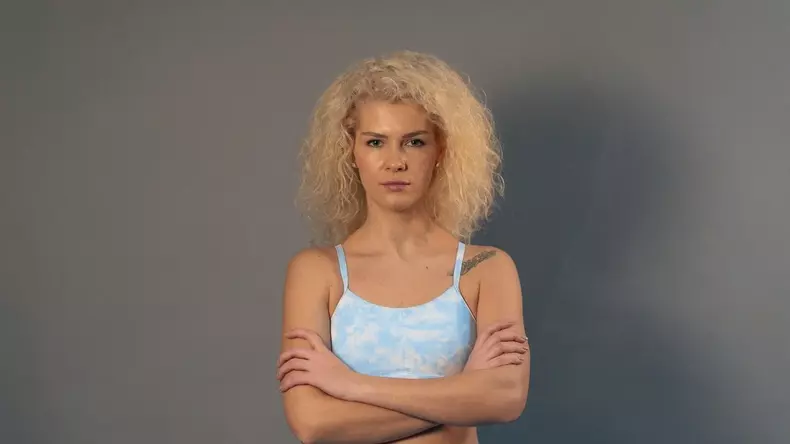 alexandra-porkolabsize24-1