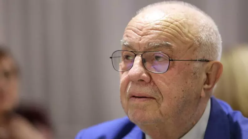 alexandru-arsinel