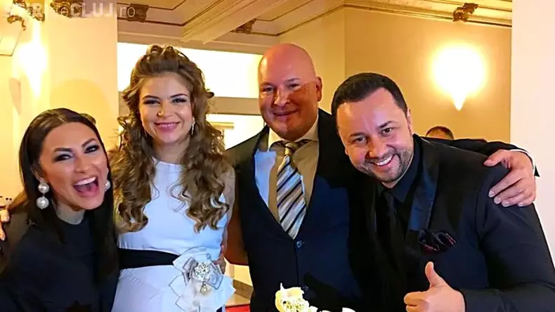 https___www.prosport.ro_wp-content_uploads_2024_02_arpad-paszkany-milionarul-care-i-a-dat-cfr-cluj-lui-nelu-varga-a-divortat-de-femeia-cu-20-de-ani-mai-tanara