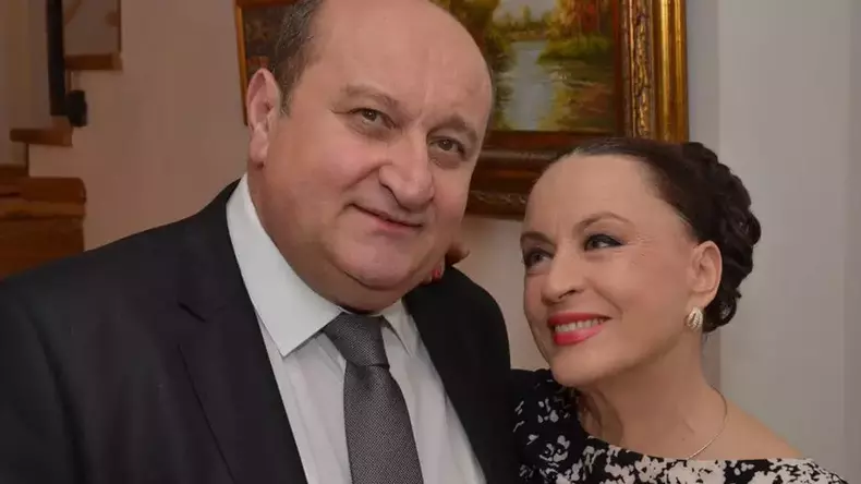maria-dragomiroiu-si-sotul-bebe-mihu-4