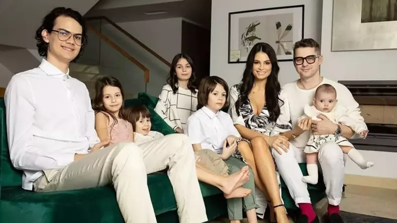 anca-serea-si-familia-4-1280x720-1