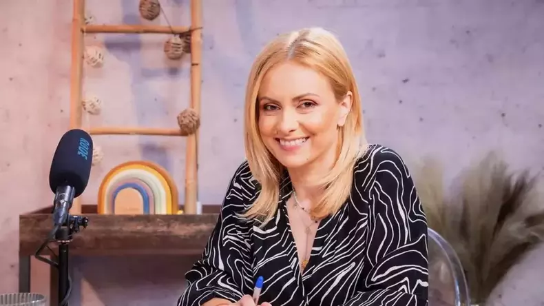 simona-gherghe-la-spital-pe-perfuzii.-a-ajuns-de-urgenta-la-medic-ce-se-intampla-cu-prezentatoarea-tv-2-1024x683-1