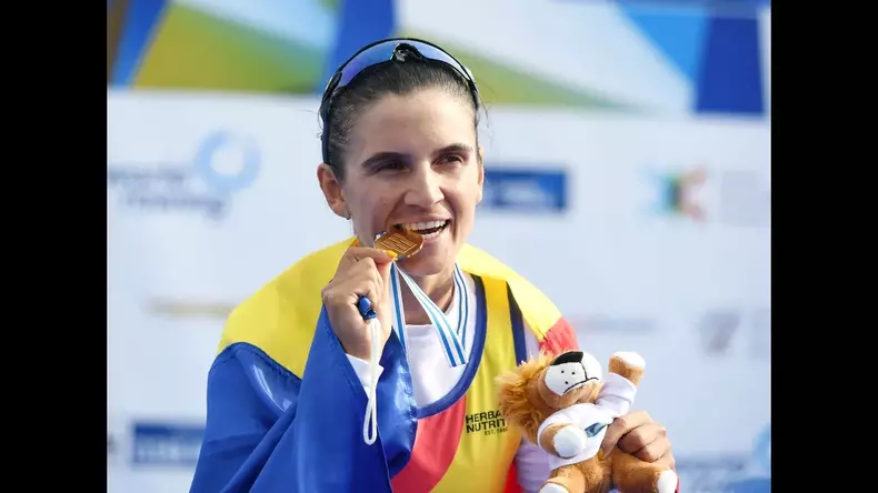 https___www.prosport.ro_wp-content_uploads_2023_05_Ionela-Cozmiuc-aur-si-record-la-Campionatul-European-de-Canotaj-1