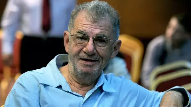 florin zamfirescu 33