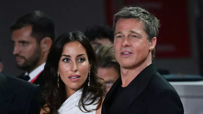 brad-pitt-5-1-scaled